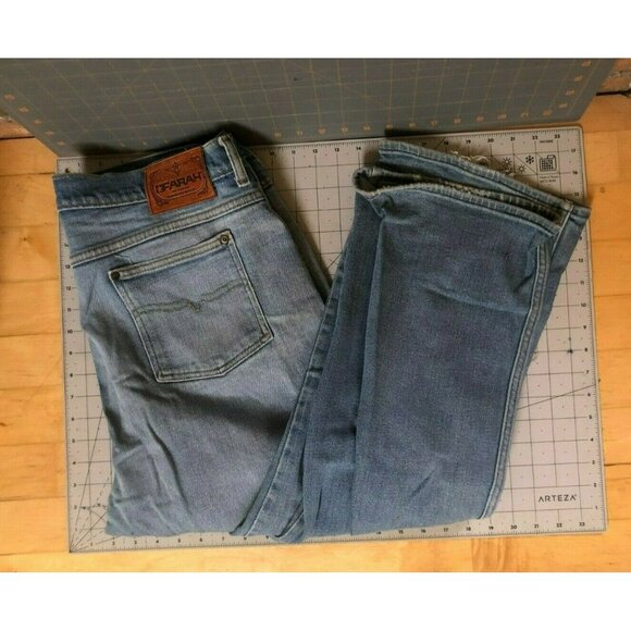 Vintage Farah Classic Straight Leg Distressed Blue Jeans Cotton Denim Menswear - Picture 1 of 5